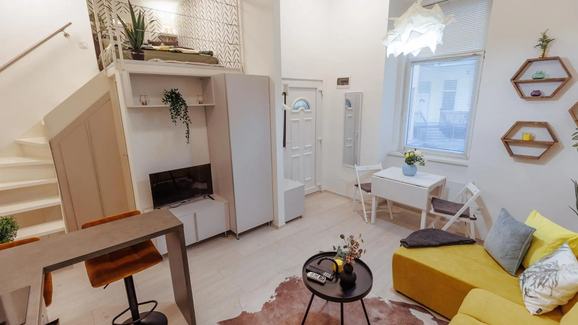 Moonlight Apartment Budapest